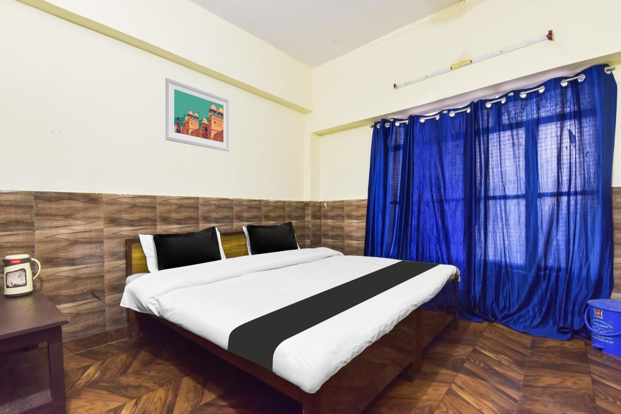 Hotel O Jk Laxmi Karnaprayāg Eksteriør billede