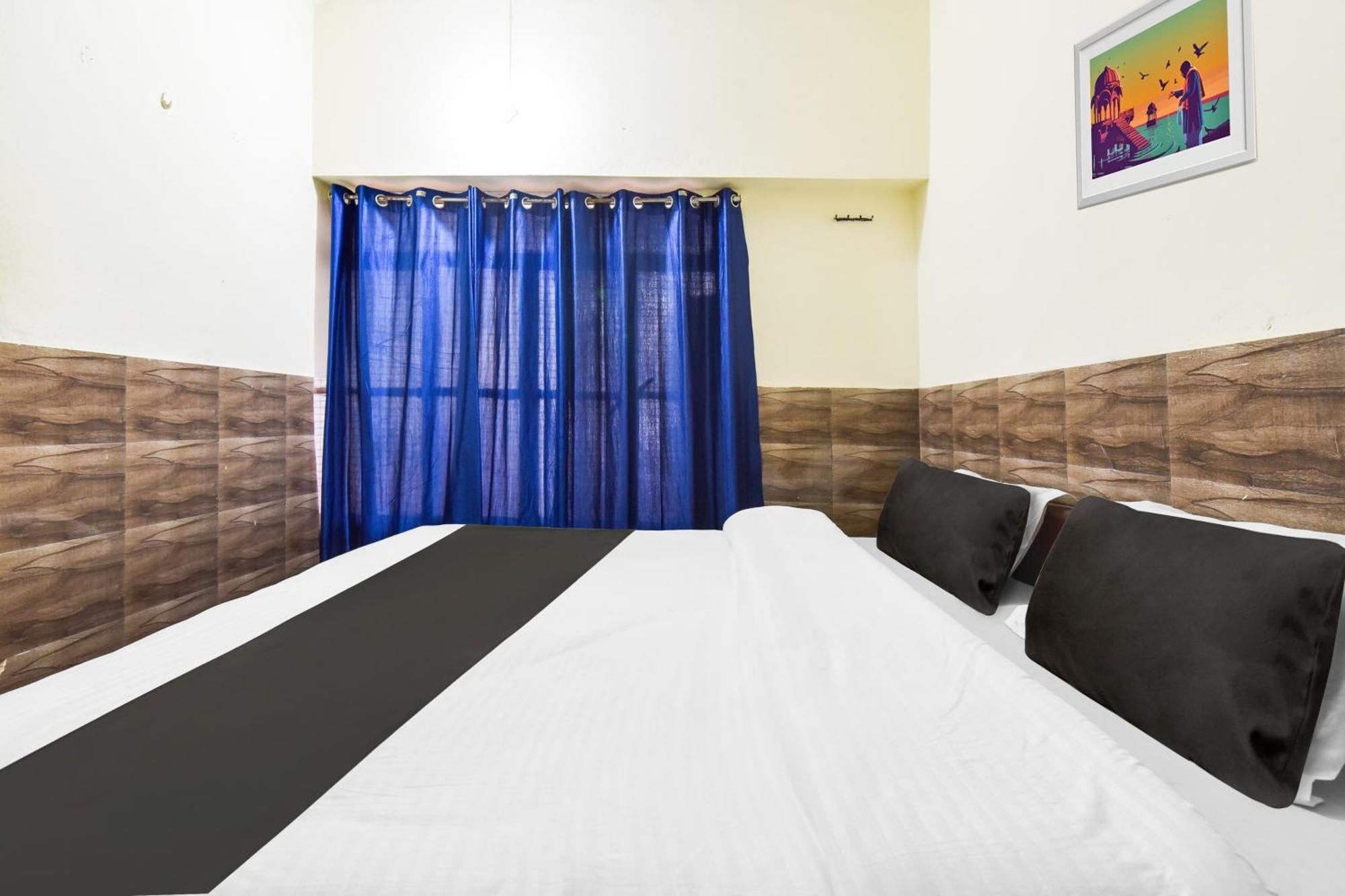 Hotel O Jk Laxmi Karnaprayāg Eksteriør billede