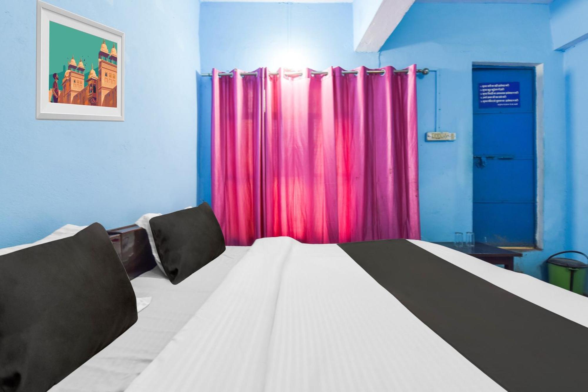 Hotel O Jk Laxmi Karnaprayāg Eksteriør billede