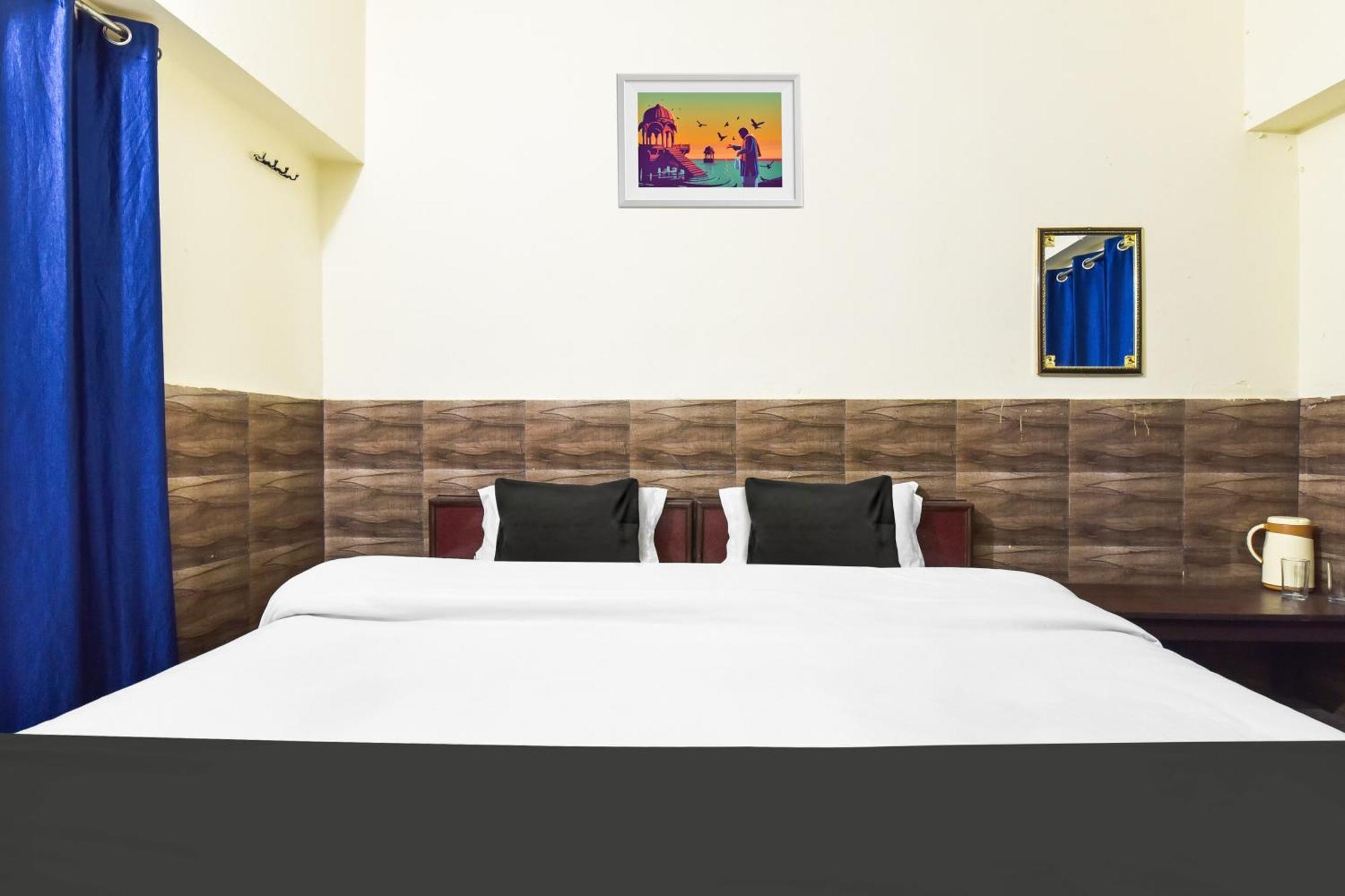 Hotel O Jk Laxmi Karnaprayāg Eksteriør billede