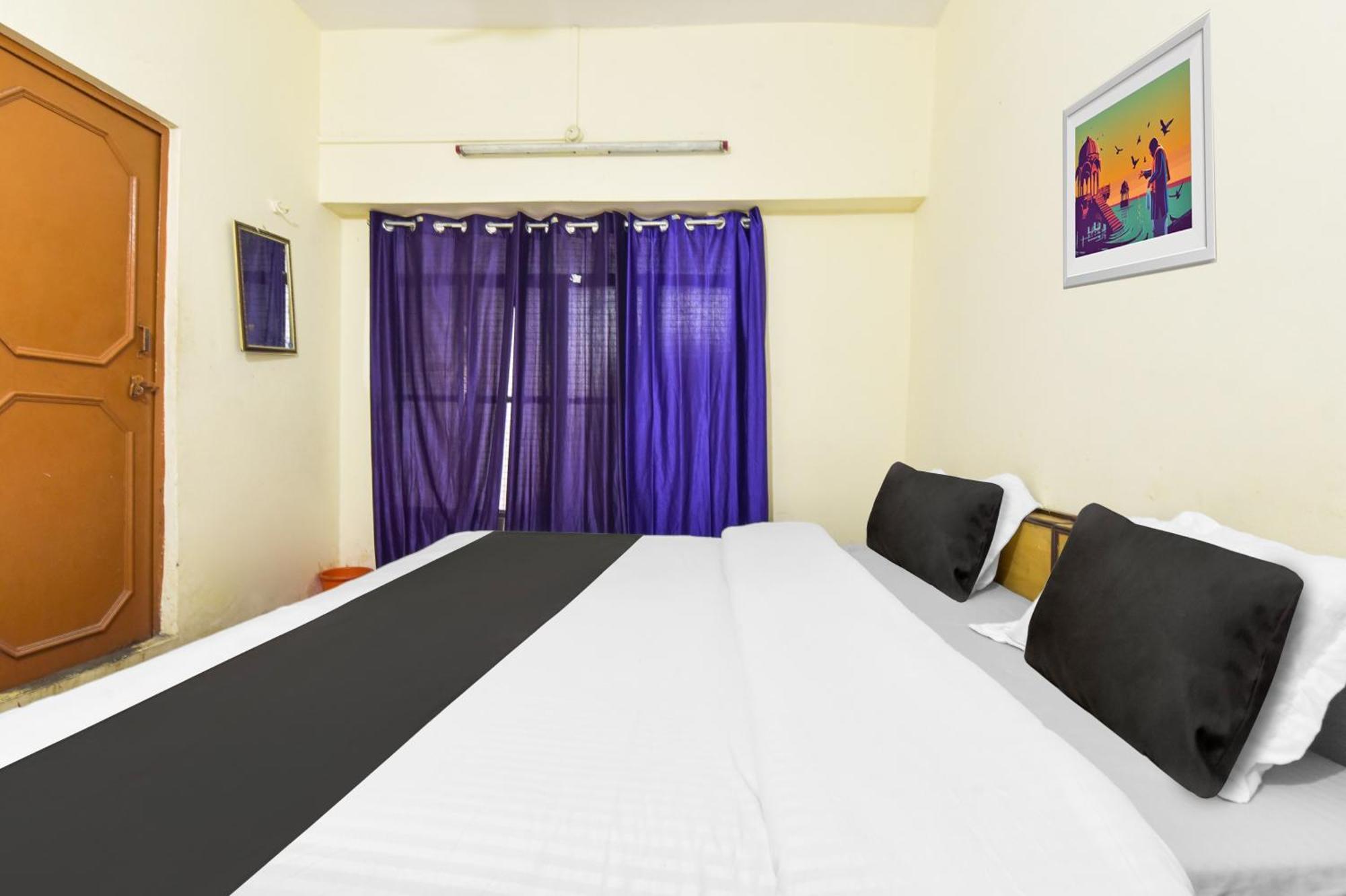 Hotel O Jk Laxmi Karnaprayāg Eksteriør billede